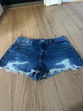 Women’s Blue Distressed Denim Lace-Trim Shorts